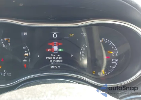 2014 Jeep Grand Cherokee Overland z USA, uszkodzony, nr VIN 1C4RJFCG1EC247145